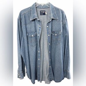 Wrangler Denim Pearl Snap Western Shirt – Big & Tall X-Long Tails Men’s 19x35